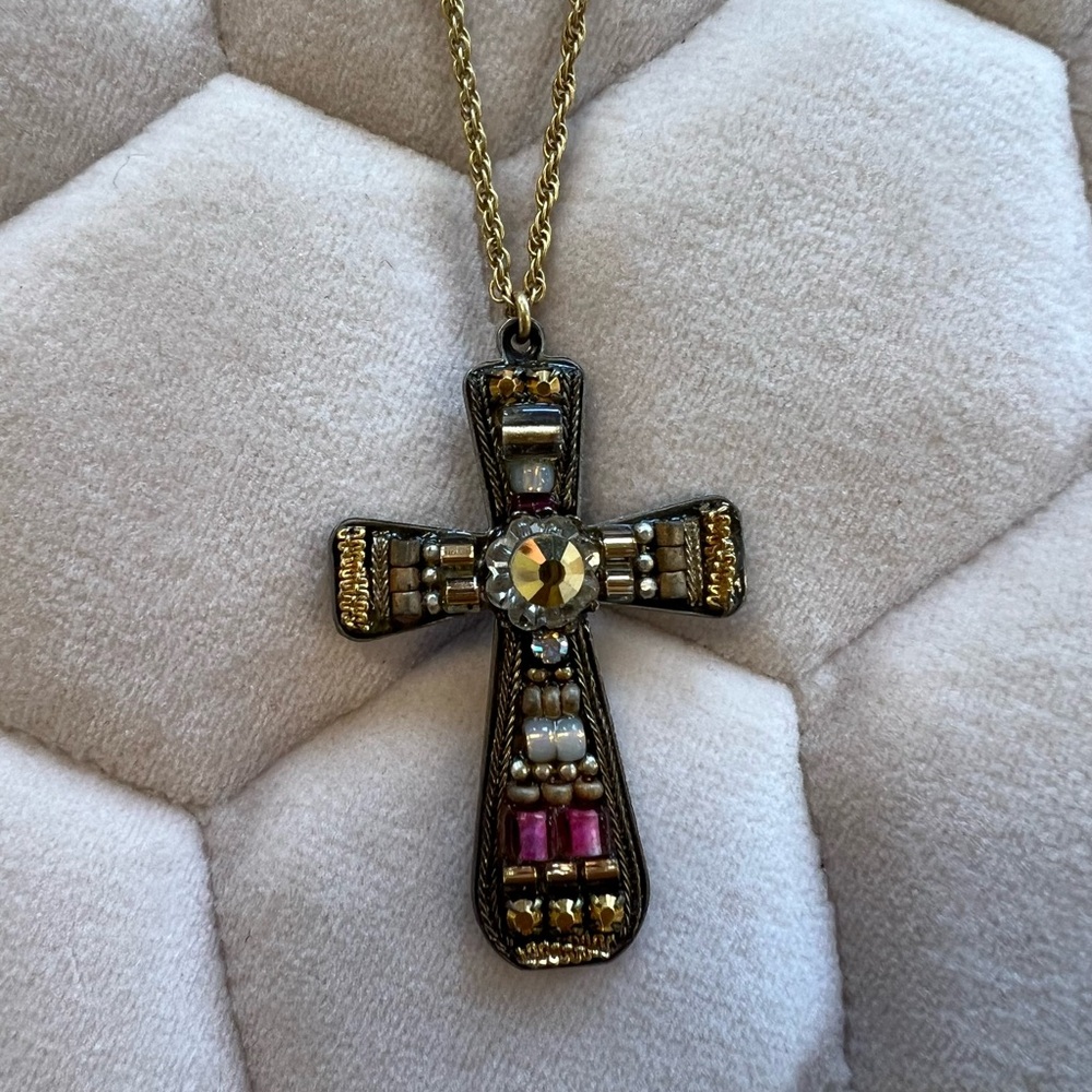 Goldstone and beaded crystals Cross Pendant Necklace - Picture 2 of 3